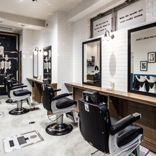 【SHIFT今泉店】メンズ眉毛パーマ始めました